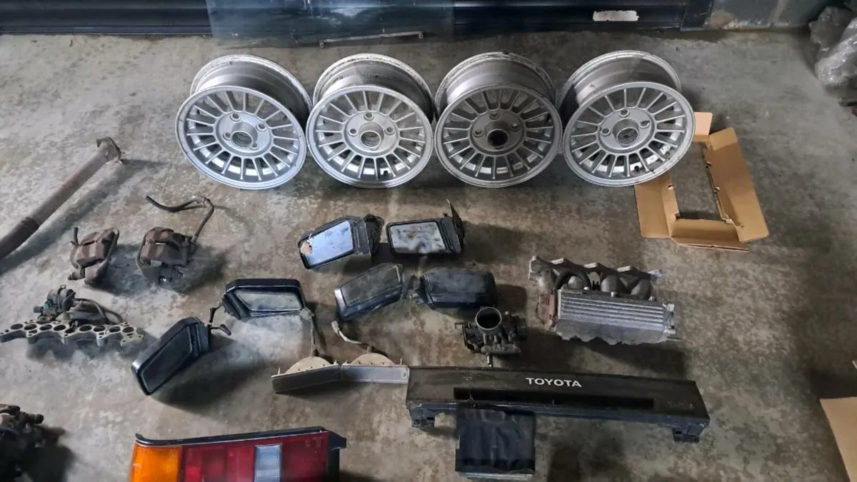 Toyota  twincam 16 v - Image 3