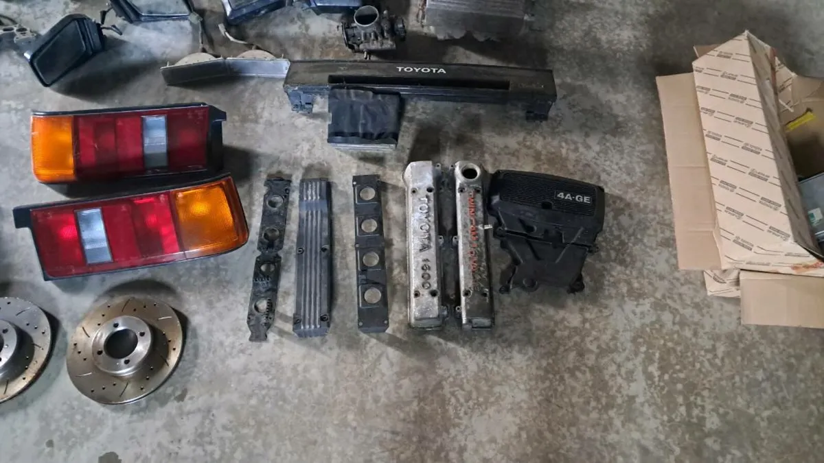 Toyota  twincam 16 v - Image 4