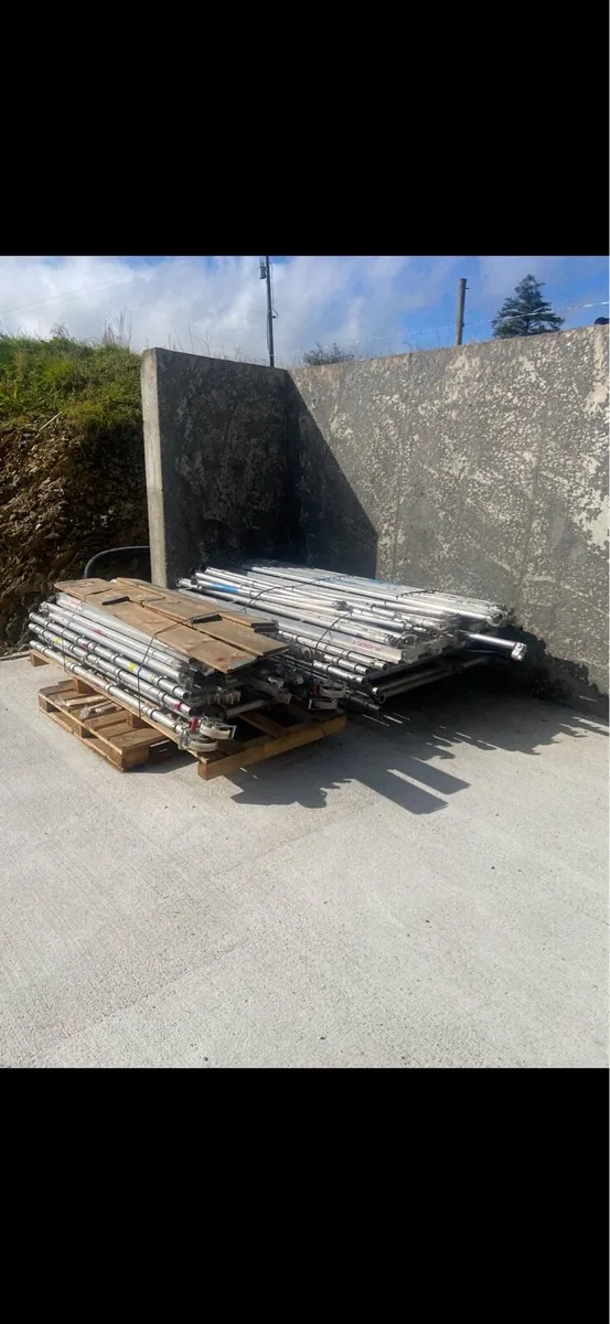 Mobile Scaffold Tower - Image 4