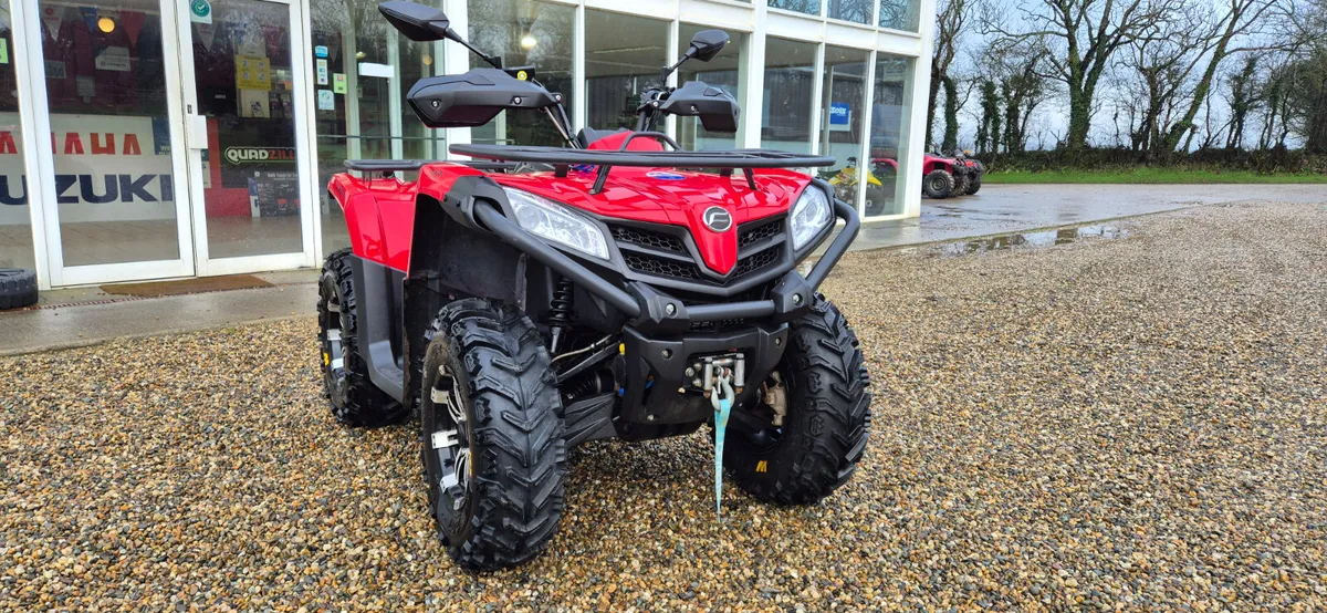 LOW HOURS 2022 CFMOTO CFORCE 520 - Image 3