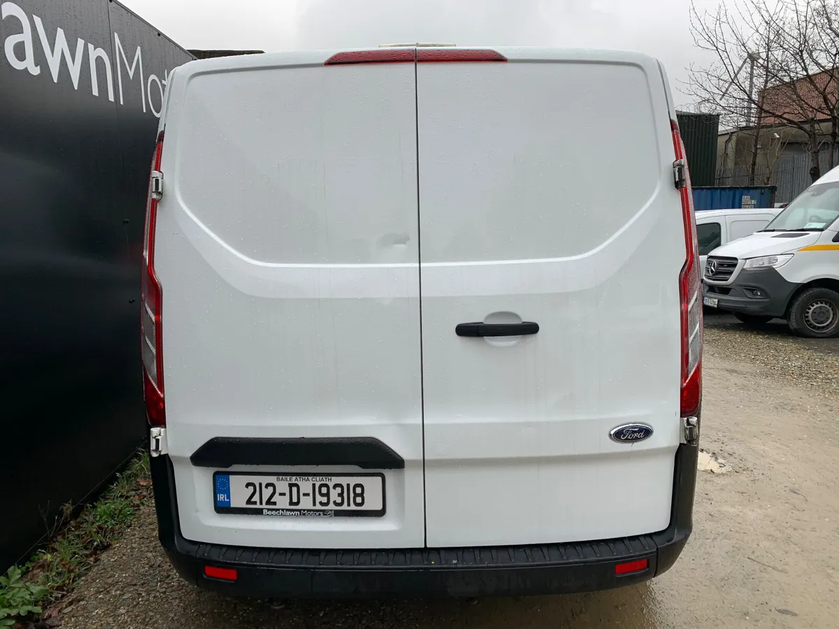 FORD TRANSIT CUSTOM 2.0 TDCI 105 PS SWB - Image 4