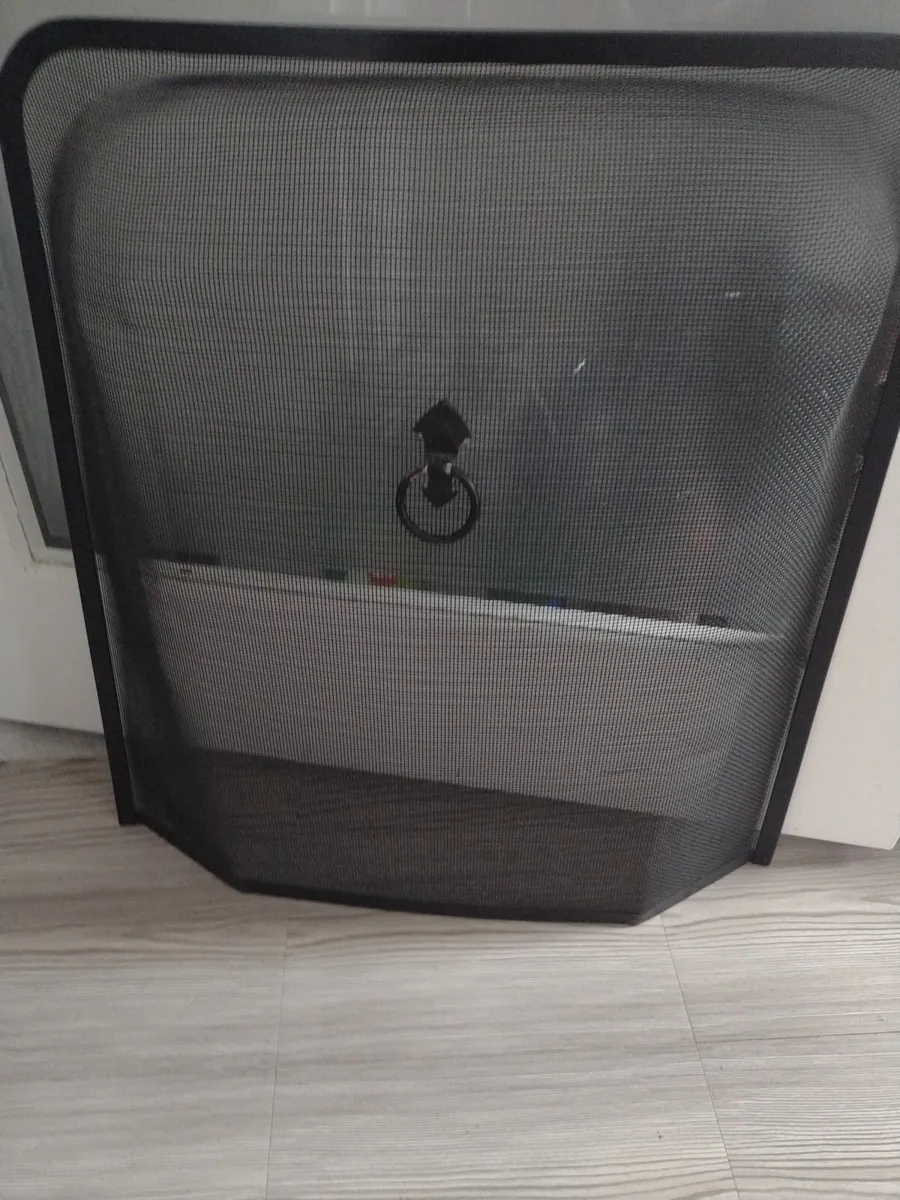 Fire-screen for stove/open fire - Image 2