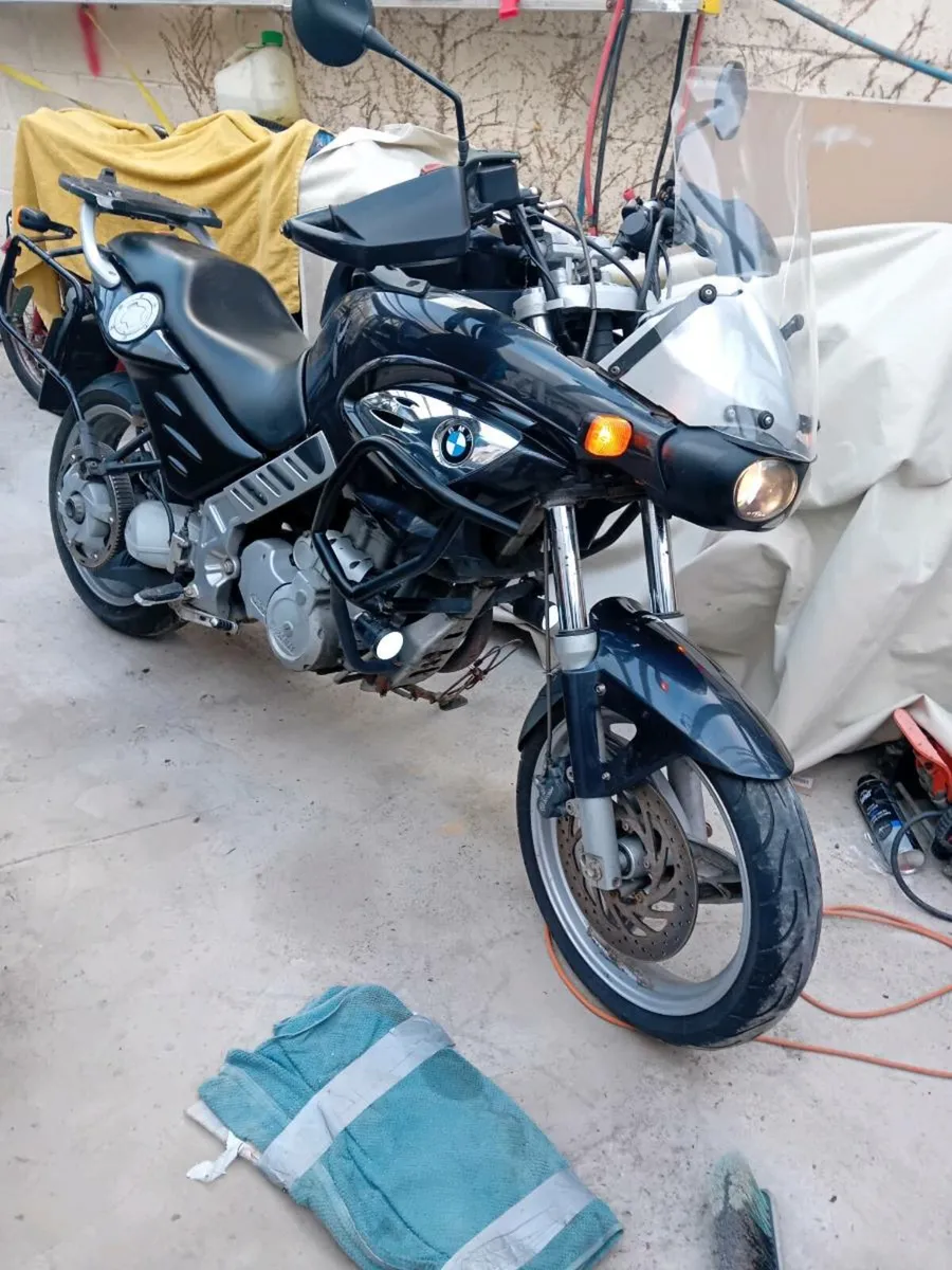 Bmw f650 cs - Image 1