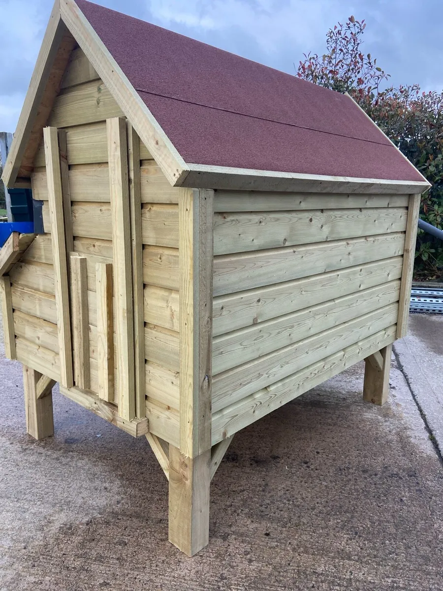 Hen house - Image 2