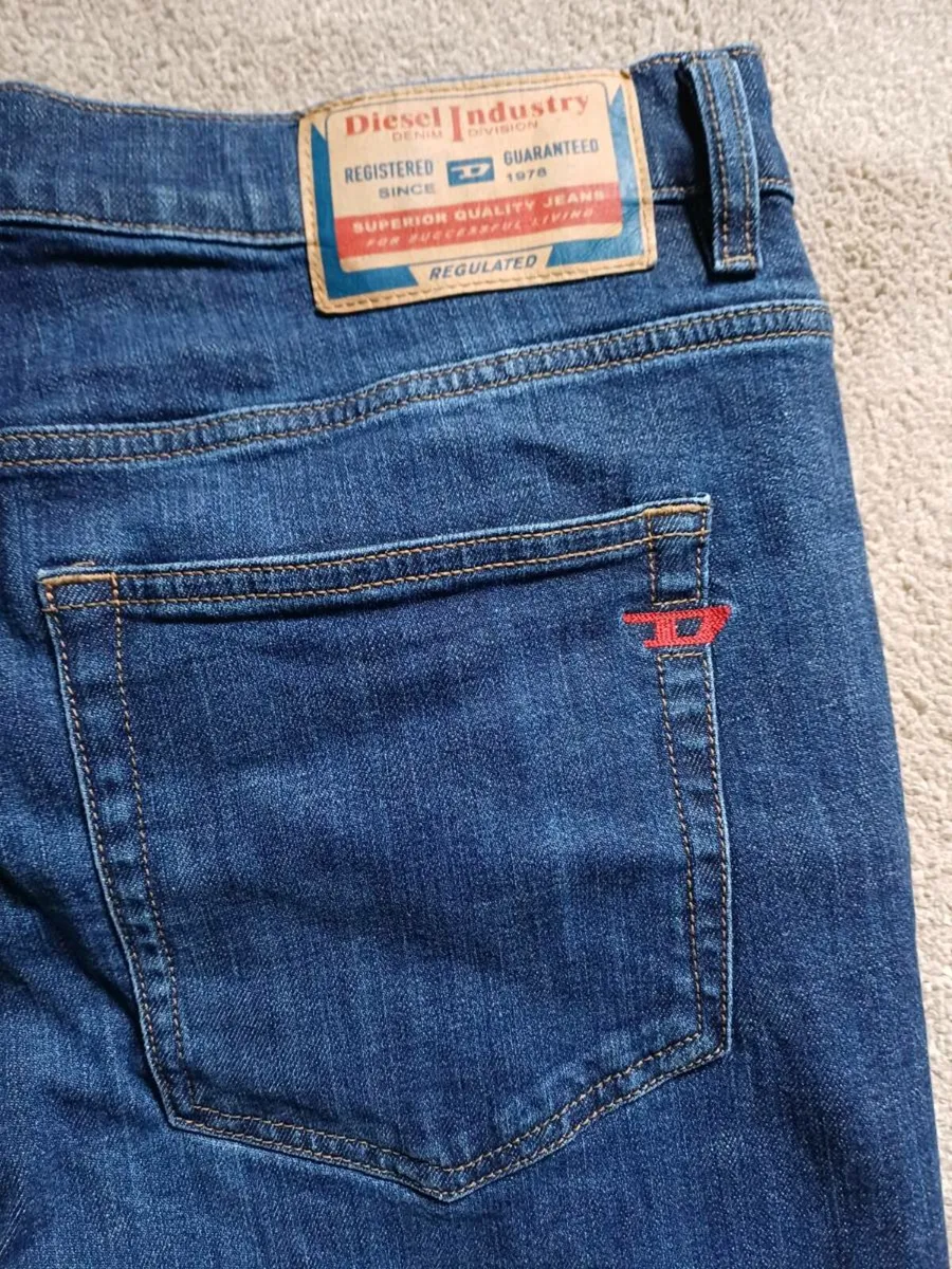 Diesel 36 34 - Image 3