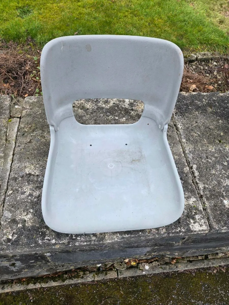 Boat seat - Image 1