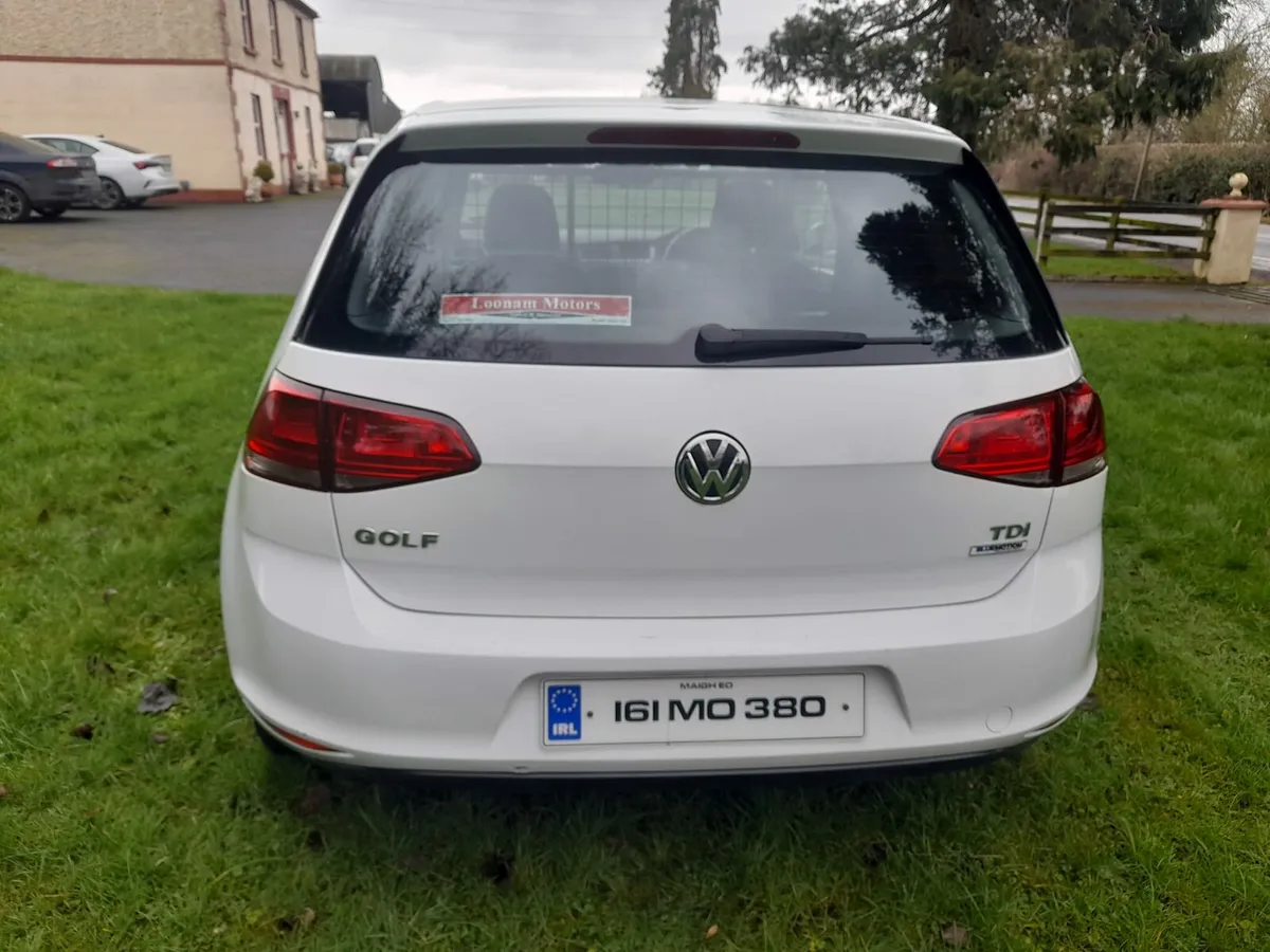 2016 Volkswagen golf van MINT - Image 4