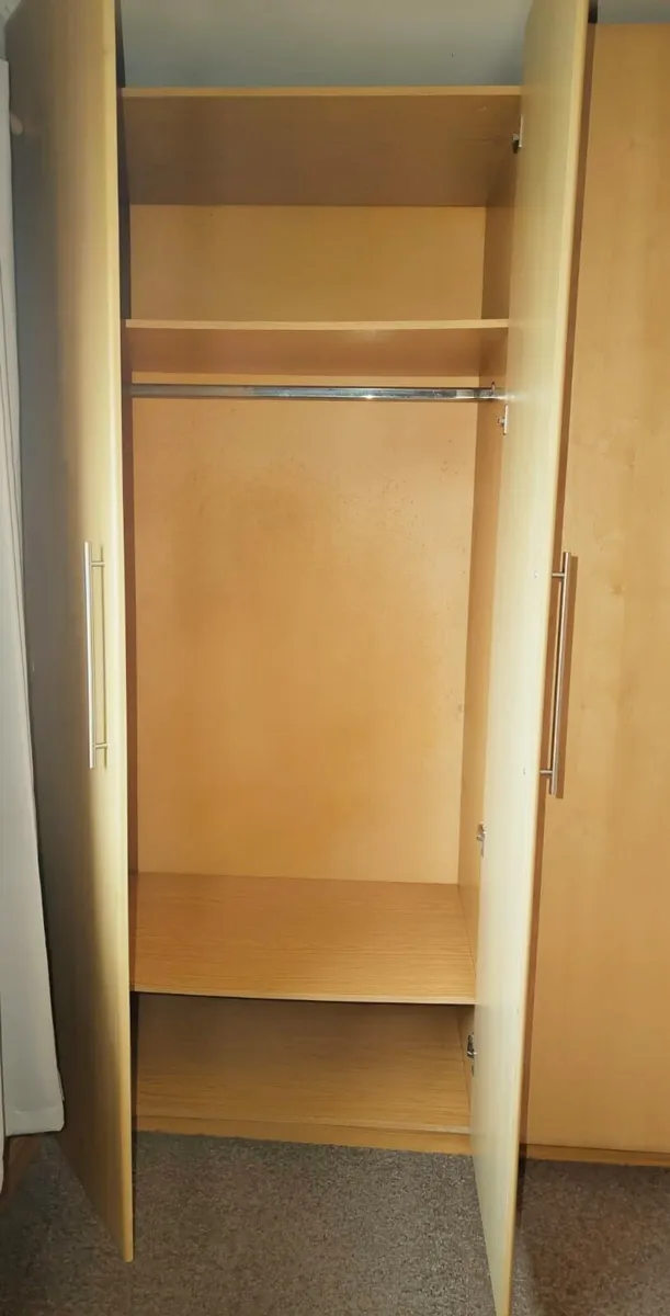 Built in wardrobes - Image 3