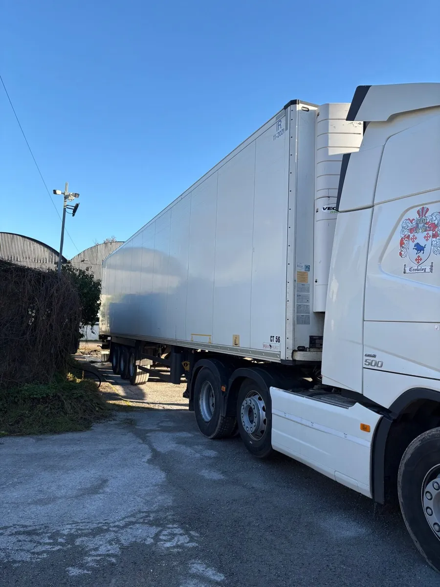 Schmitz Fridge Trailer - Image 1