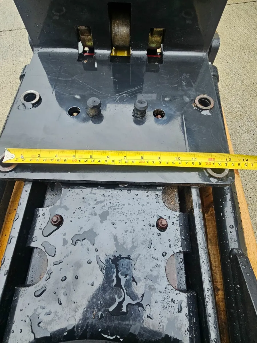 Newholland Sauermann hitch - Image 2