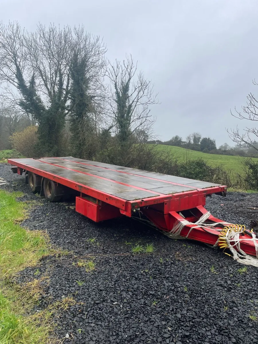 Low loader - Image 3