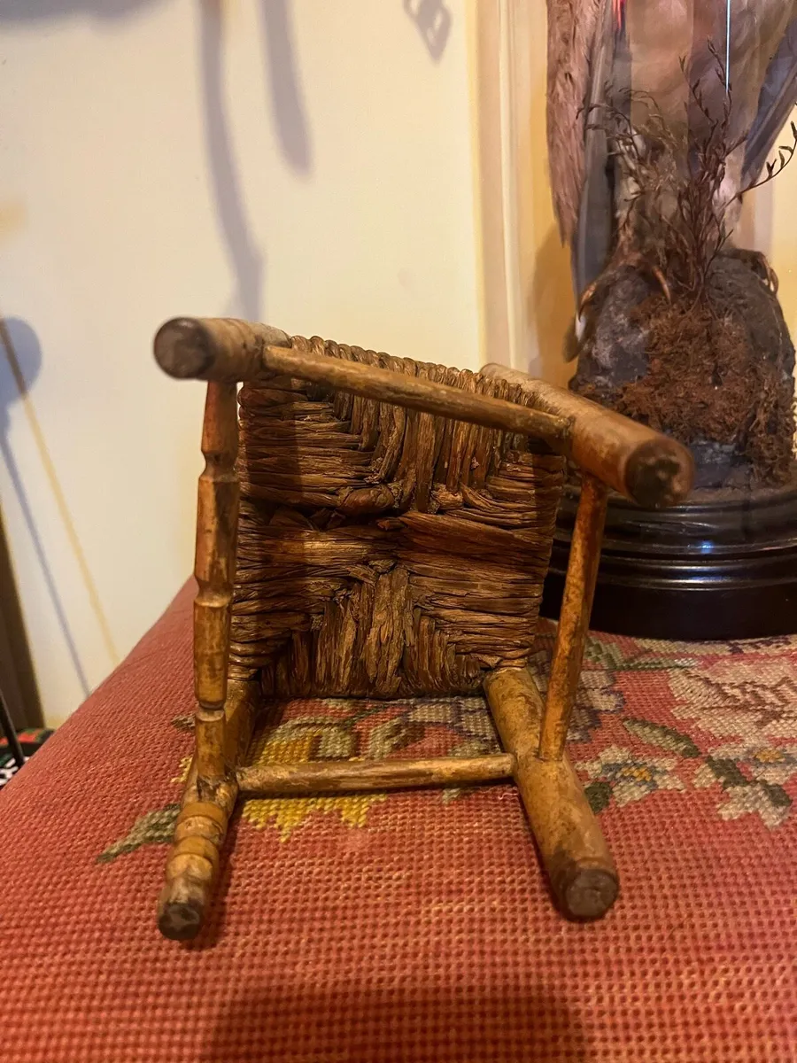 Antique Apprentice Sugan Chairs - Image 4
