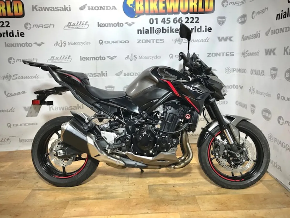 PRE-OWNED Kawasaki Z900 2023 - Image 1