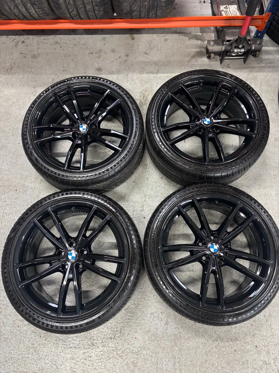 Genuine BMW 3 series alloys 19inch - Image 1