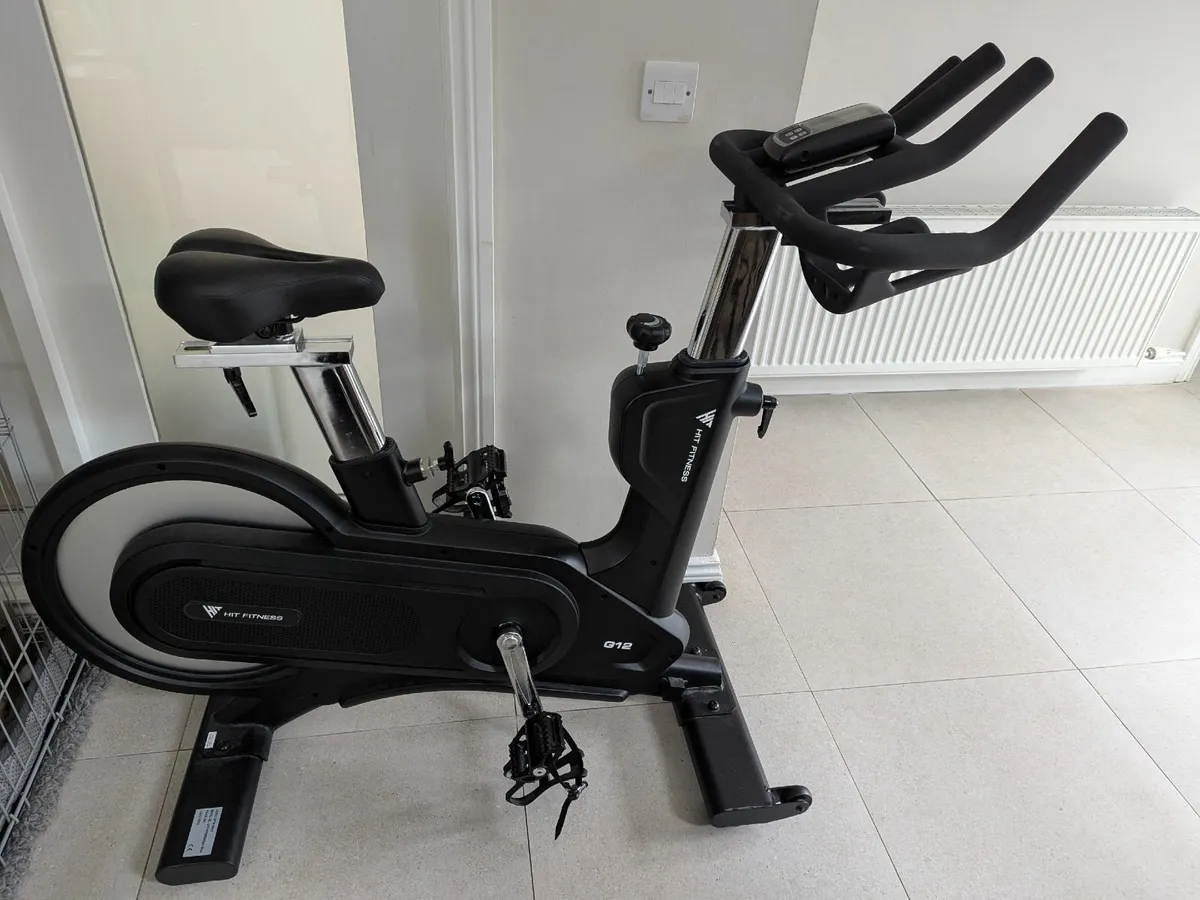 G12 HIT Fitness Indoor bicycle