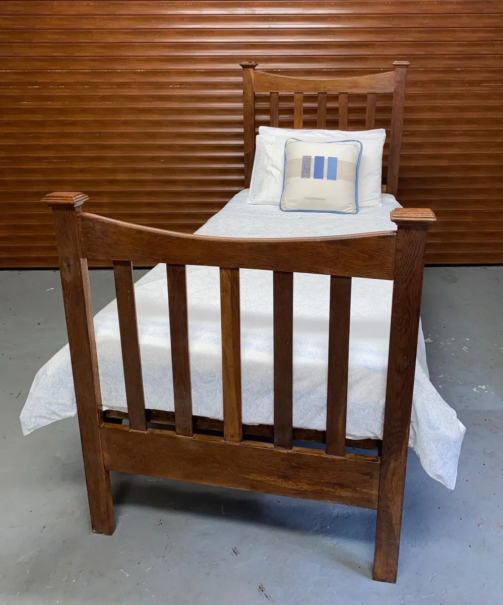 Vintage/ Antique Single Bed - Image 1