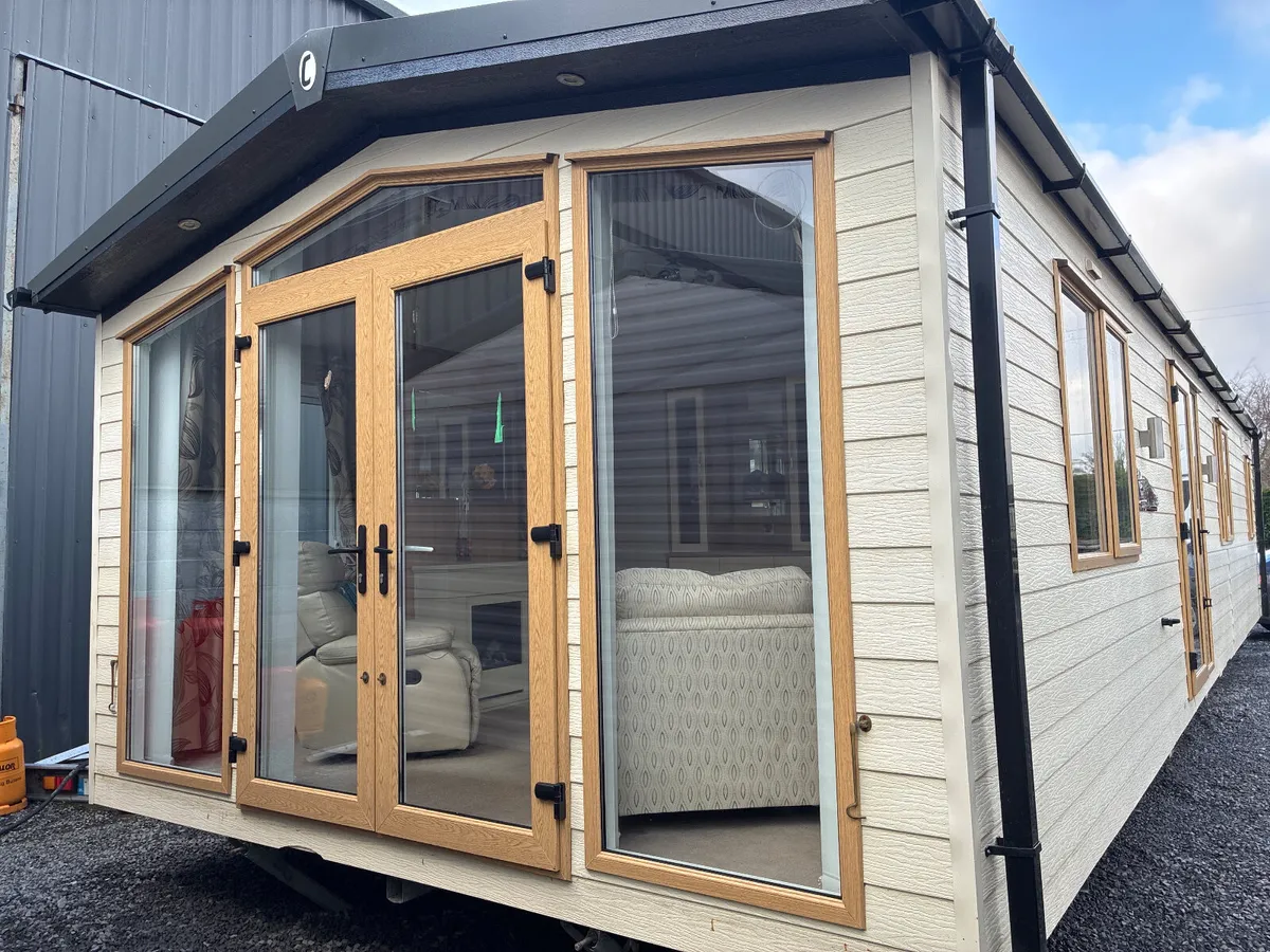 FULL RESEDENTIAL SPEC LODGE - Image 1