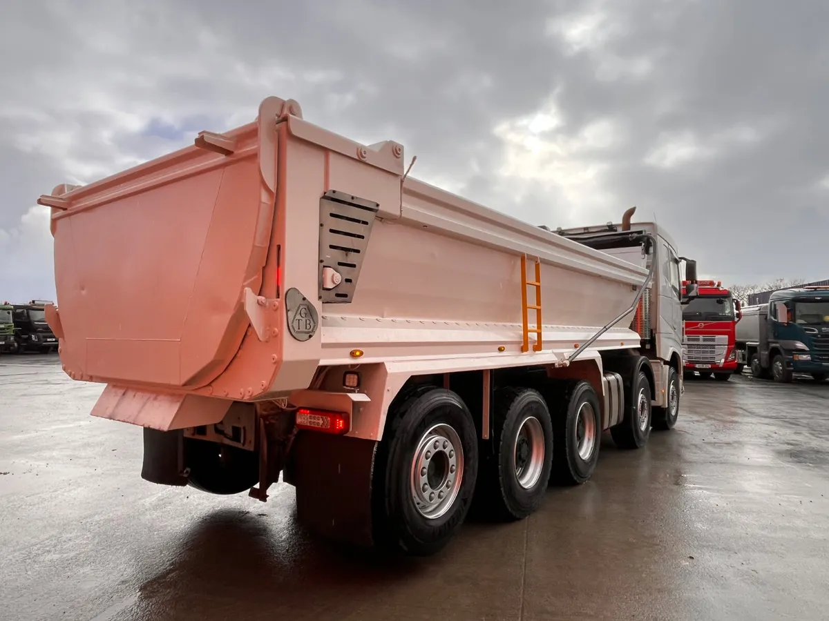 2019 Volvo FH 500 Sleeper Cab 5 Axle - Image 4