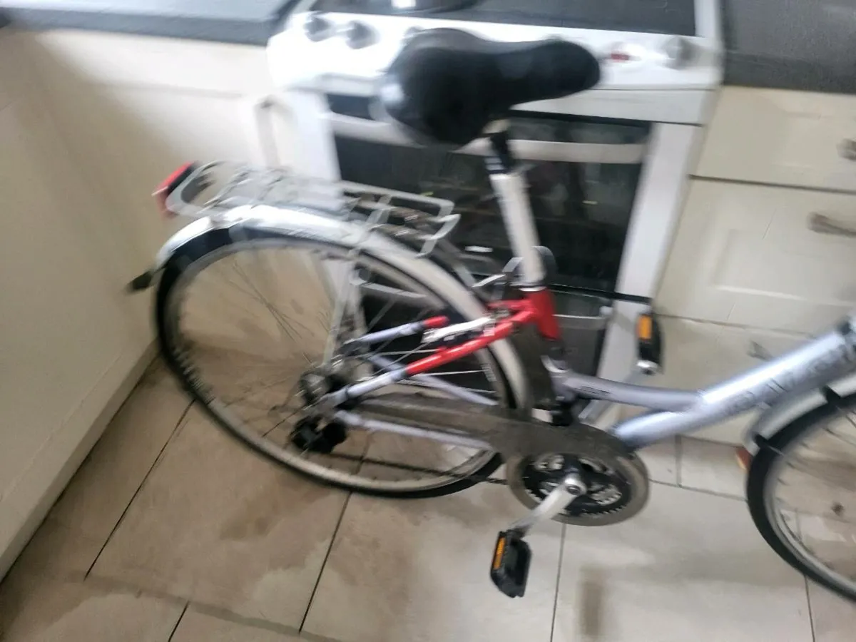 Ladies bike - Image 3