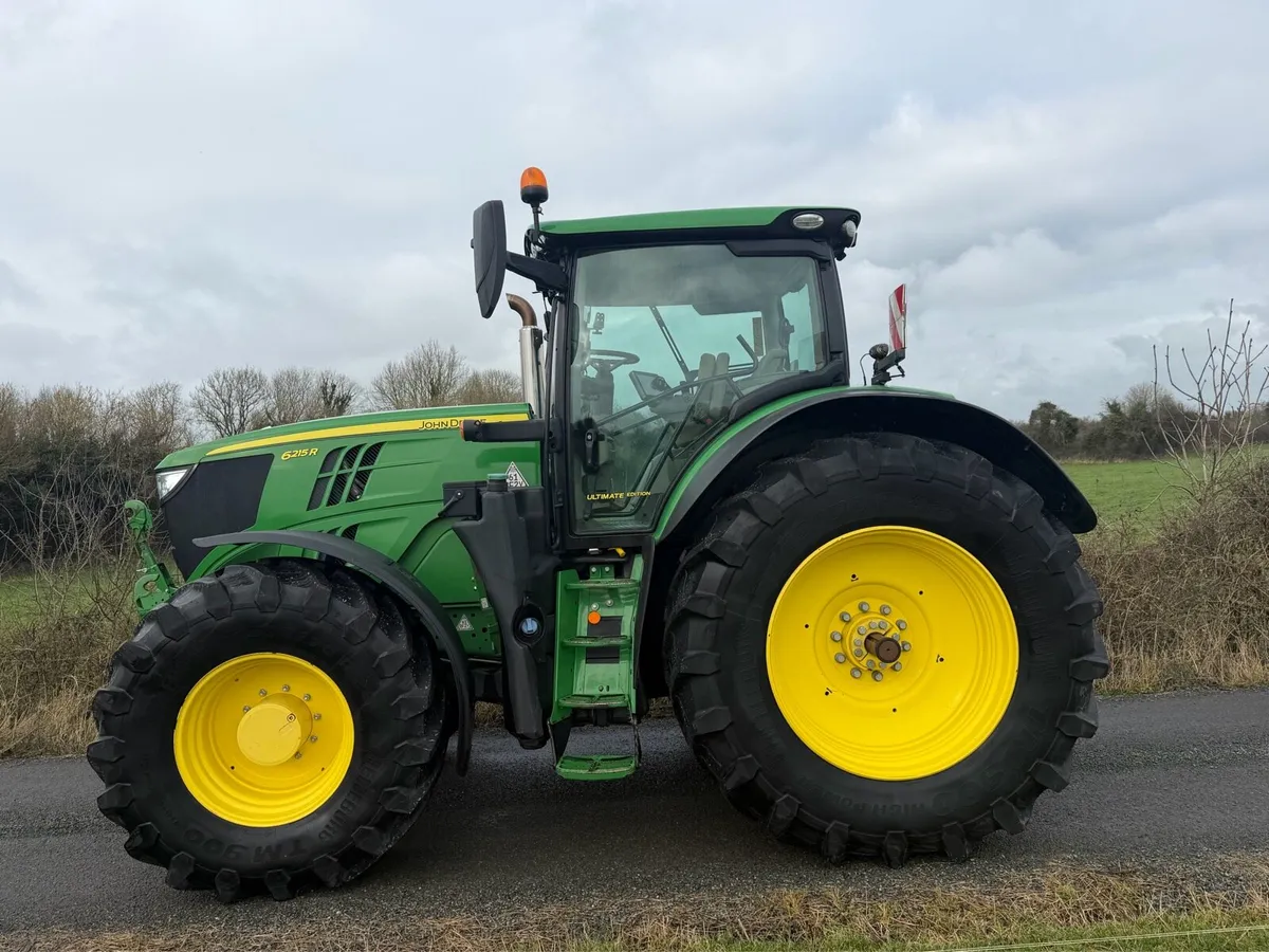 222 JOHN DEERE 6215R ULTIMATE EDITION - Image 2