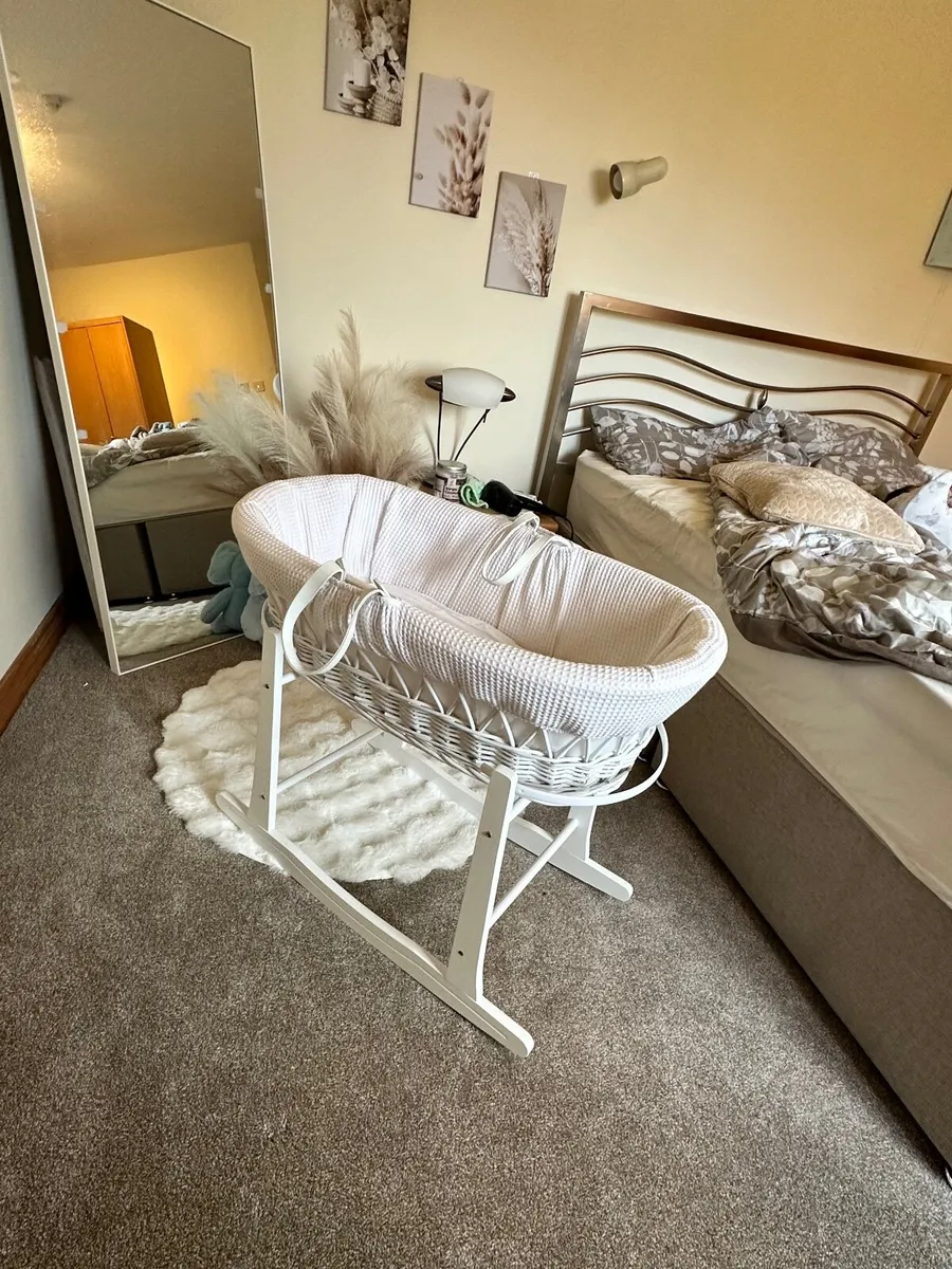 Bassinet - Image 2