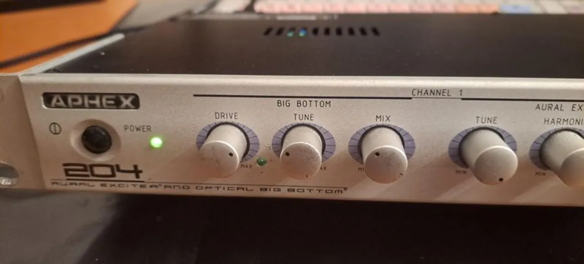 Aphex 204 - Image 3
