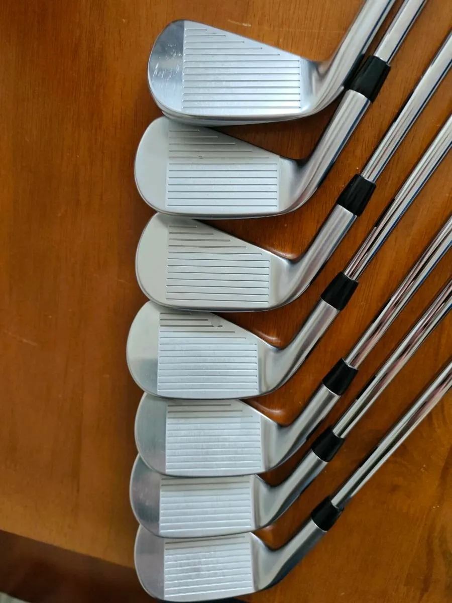 Titleist T200 irons - Image 4