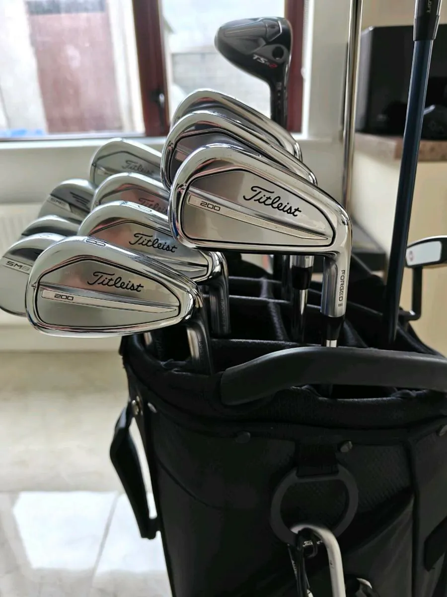 Titleist T200 irons - Image 1