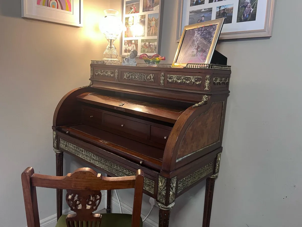 1800s antique French bureau - Image 4