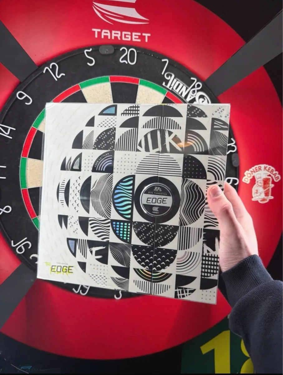 Luke Littler Edge Darts Brand New 22g - Image 1