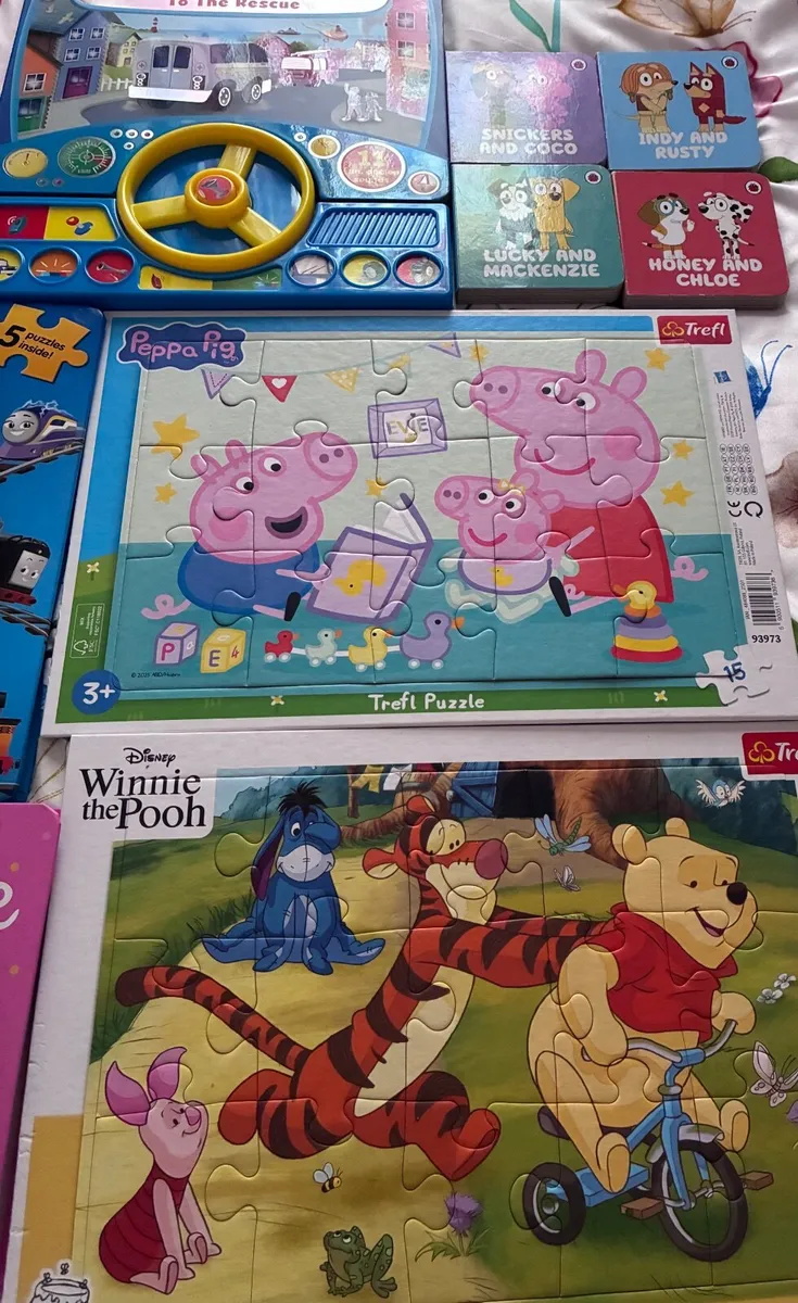 Toy puzzles and books - Image 2