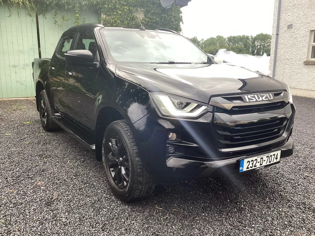 Isuzu D Max  LSE. As new. No Vat - Image 1