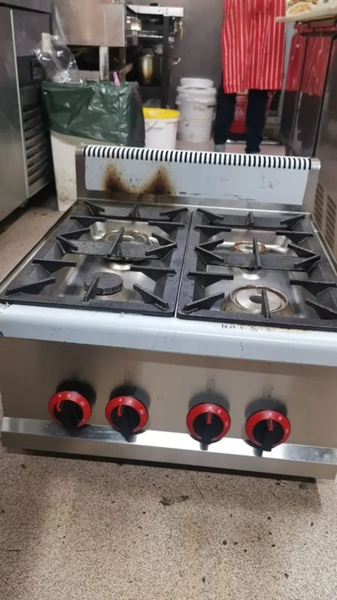 Natural Gas cooker - Image 3