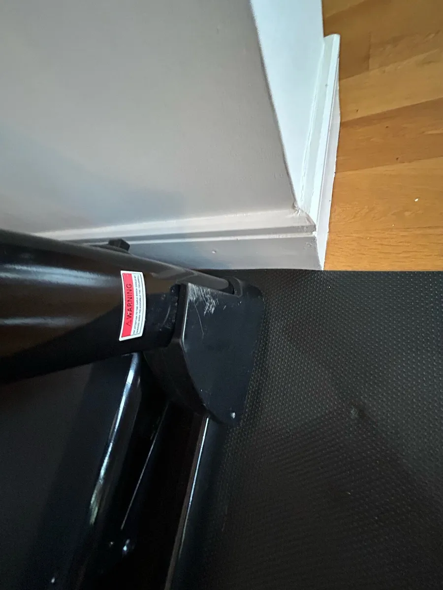 Reebok ZR8 Running Machine - Image 4