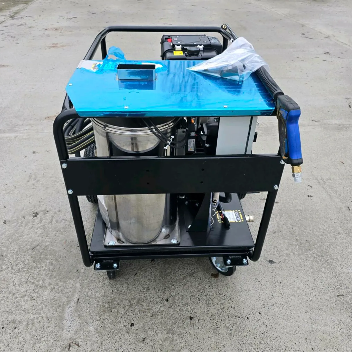 Mobile Hot Diesel Washer Yanmar L100 - Image 3