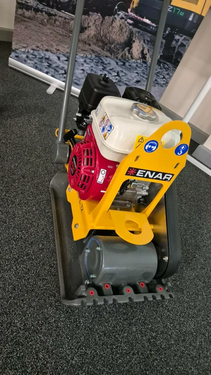 Wacker Plate 350mm & 500mm - Image 3