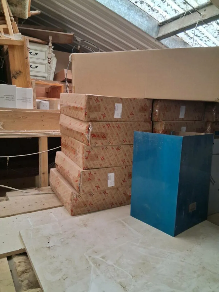 Kitchen workshop clearance - Image 3