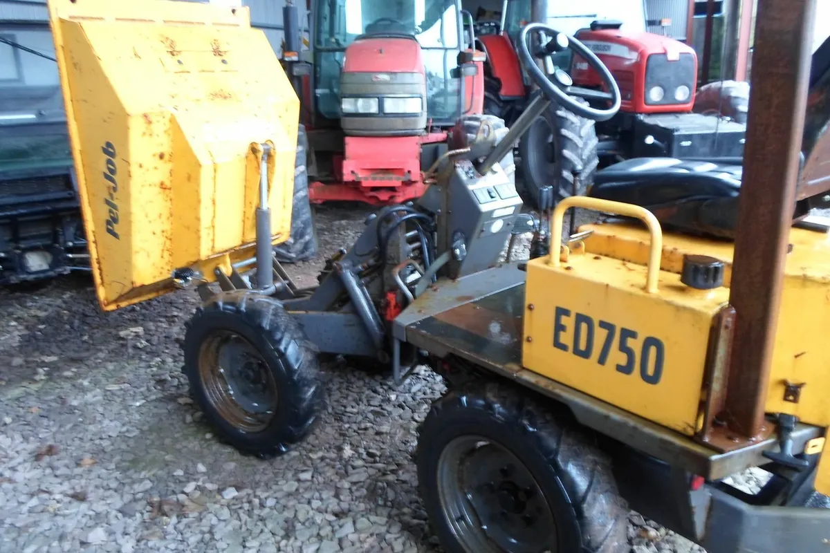 dumper low hours - Image 2