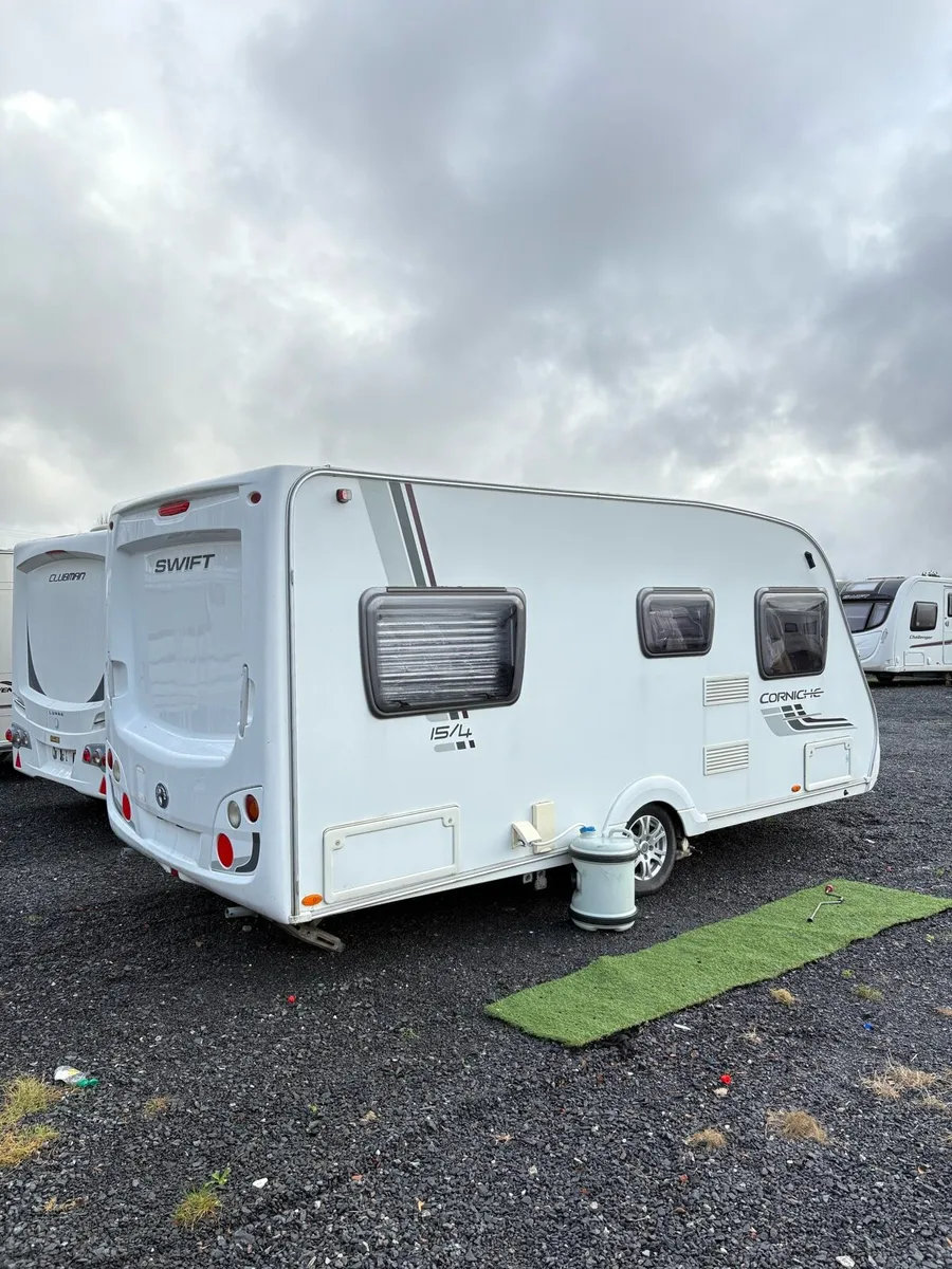 2011 Swift Corniche 4 Berth Fixed Bed Caravan - Image 4