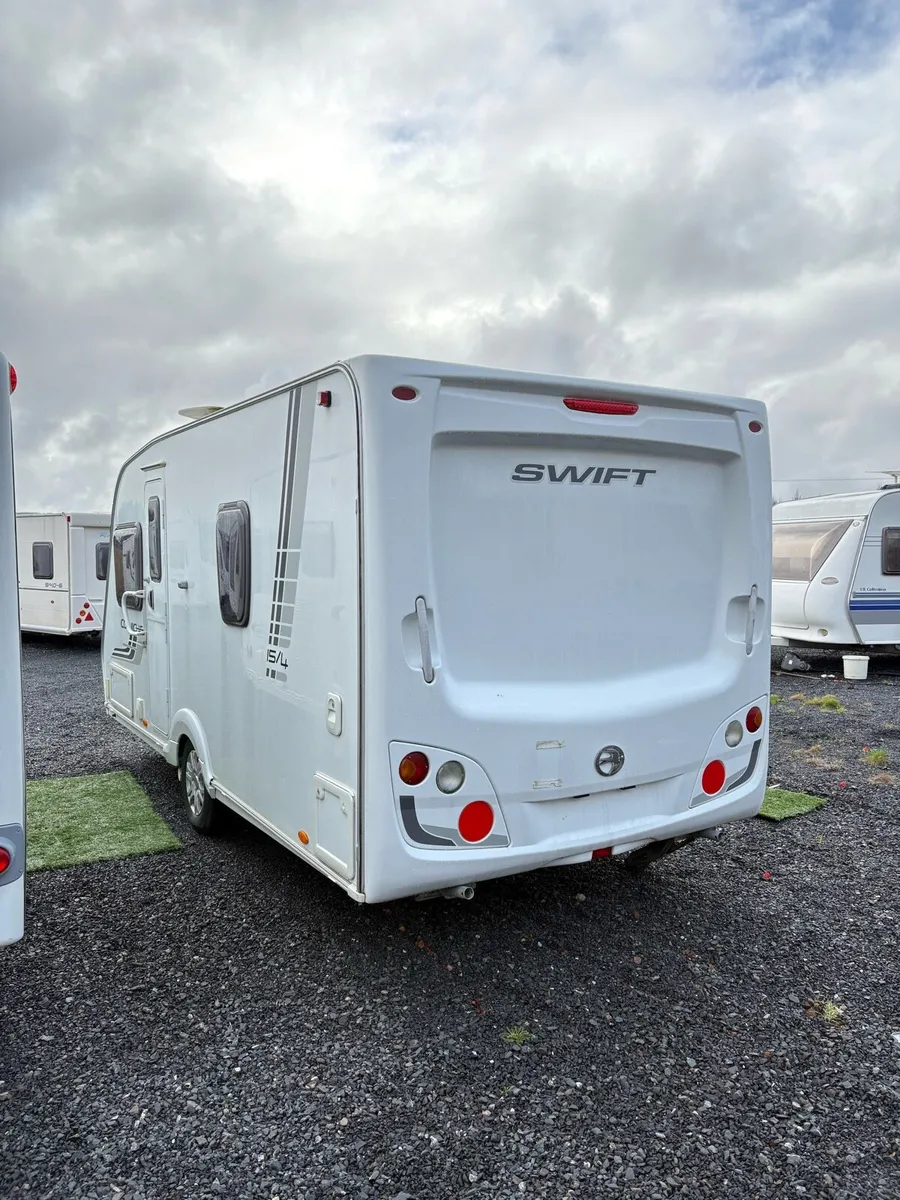 2011 Swift Corniche 4 Berth Fixed Bed Caravan - Image 3