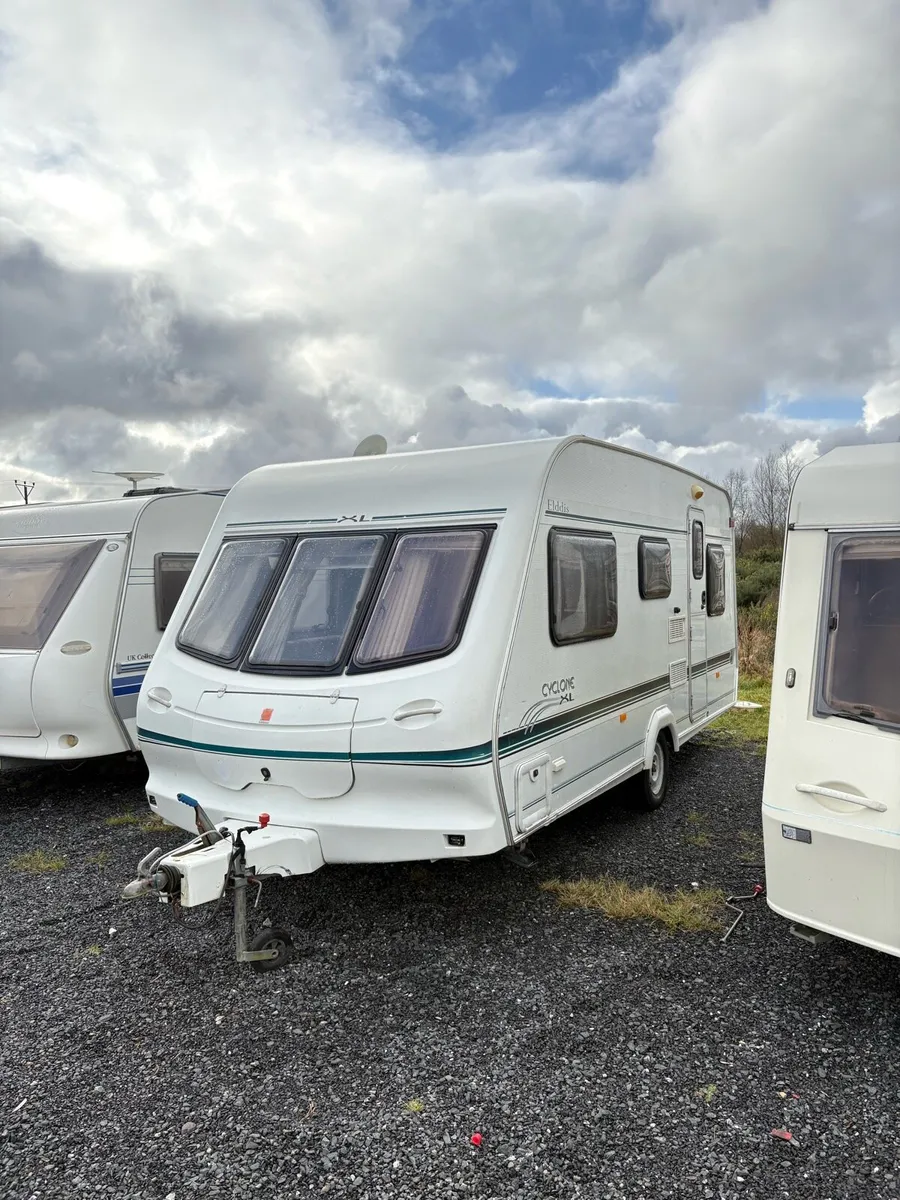 Elddis Cyclone 5 Berth + Awning Caravan - Image 1