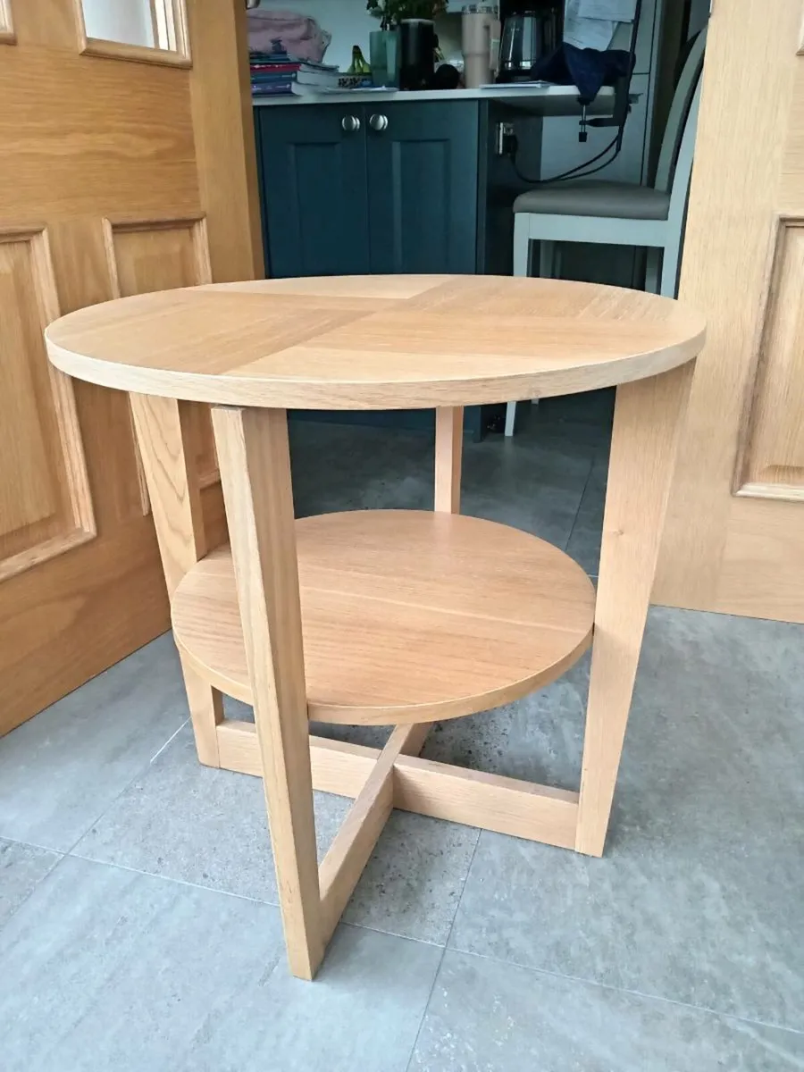 Round Console Table - Image 1