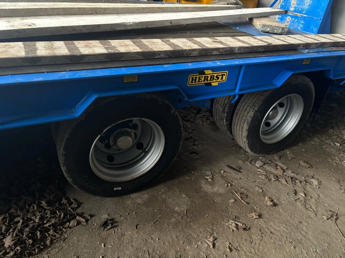 18ft low loader - Image 3