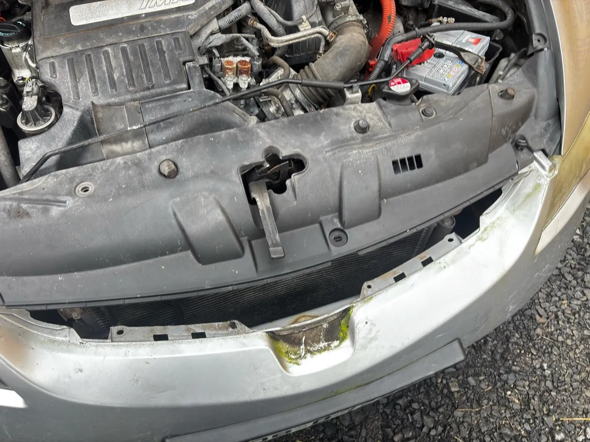 Honda Civic 2008 for parts - Image 3