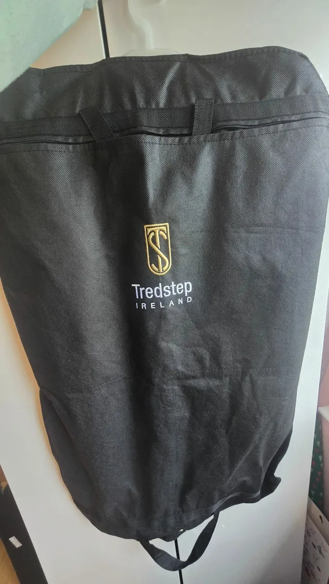 Pikeur Ladies Showing/Hunting Jacket - Image 3