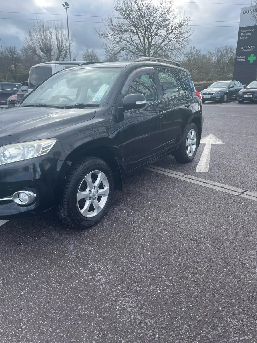 Toyota rav4 - Image 1