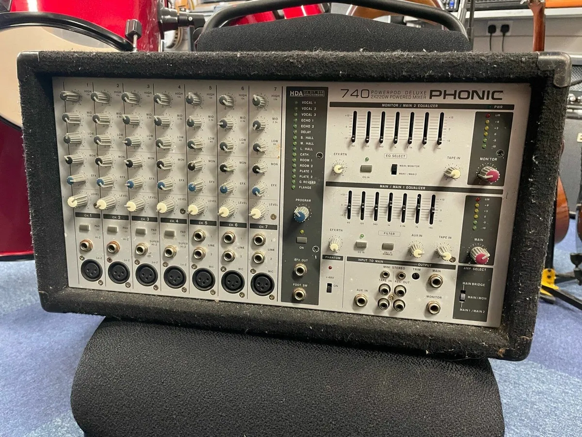 Phonic 740 Mixer - Image 1