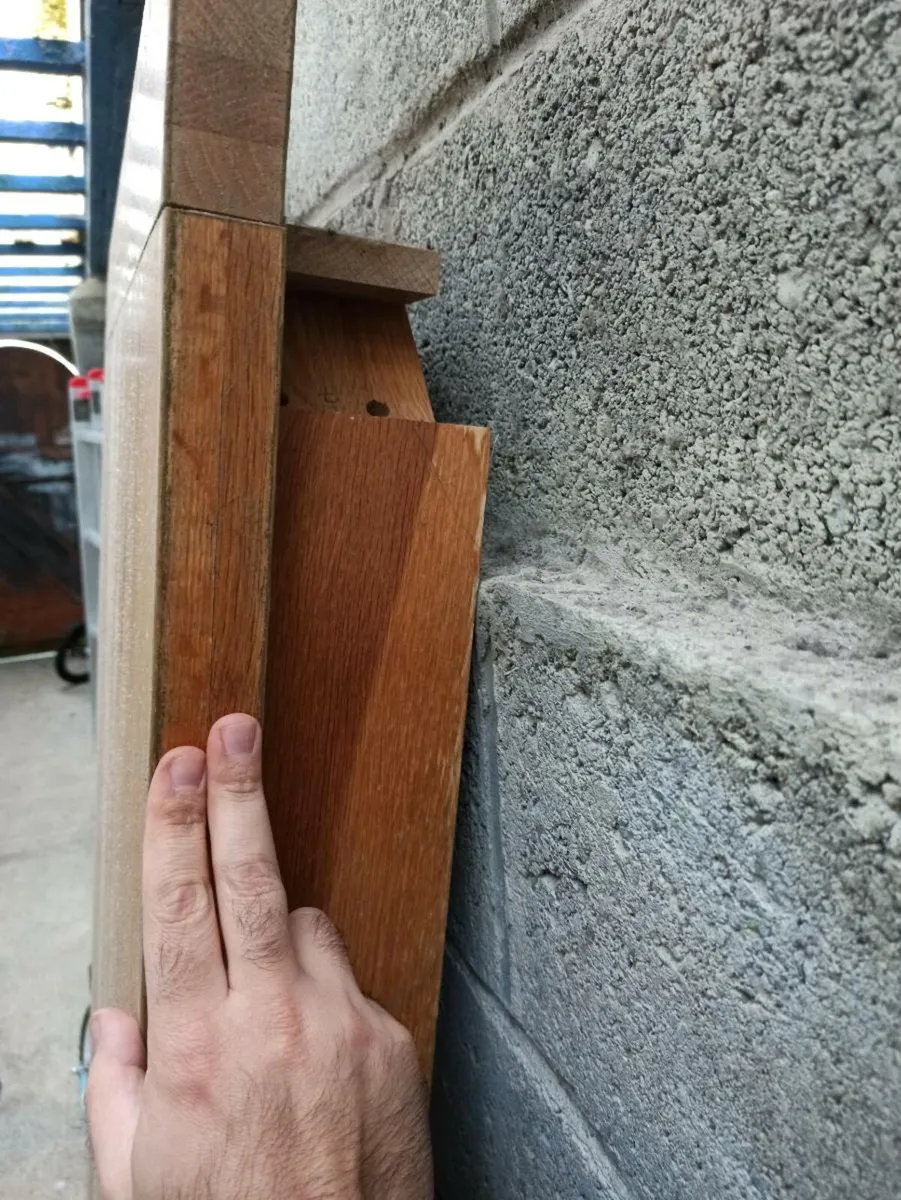 Solid dinning table 180cm x 90cm - Image 3