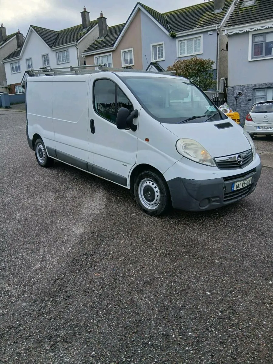 141 opel  vivaro  lwb  cvrt  5/26 tax 3/26 - Image 1