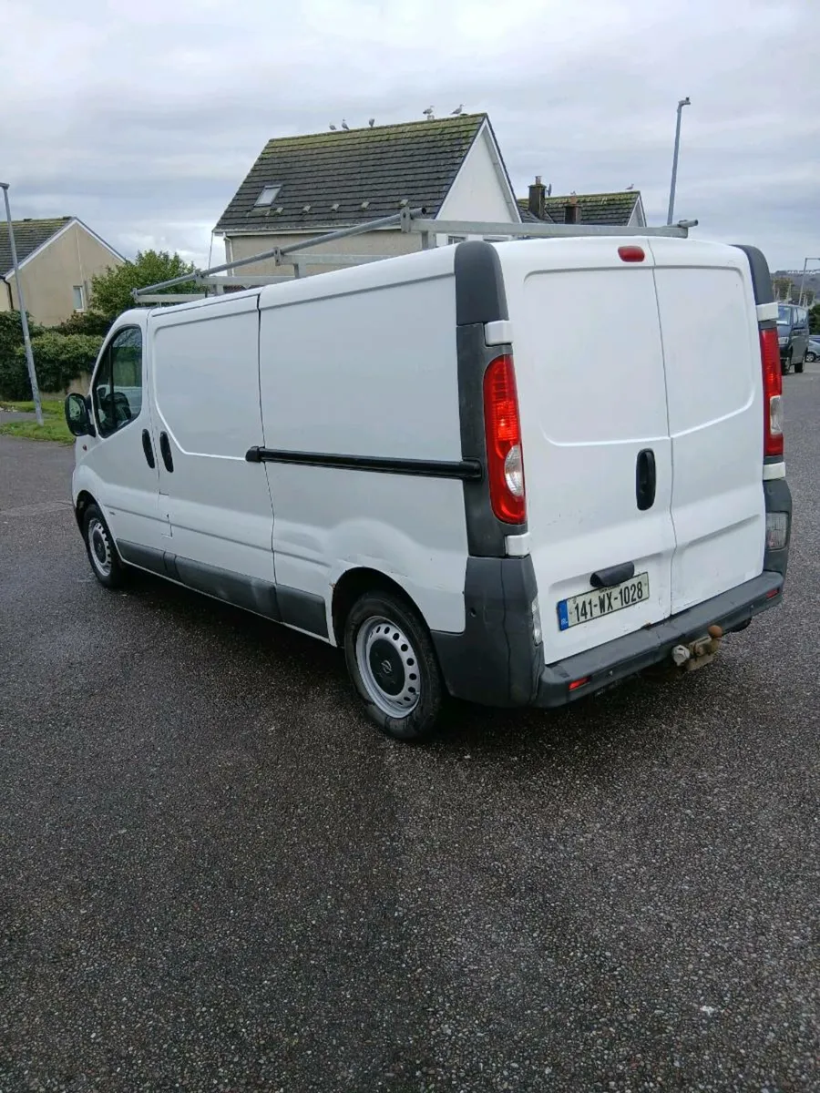 141 opel  vivaro  lwb  cvrt  5/26 tax 3/26 - Image 3